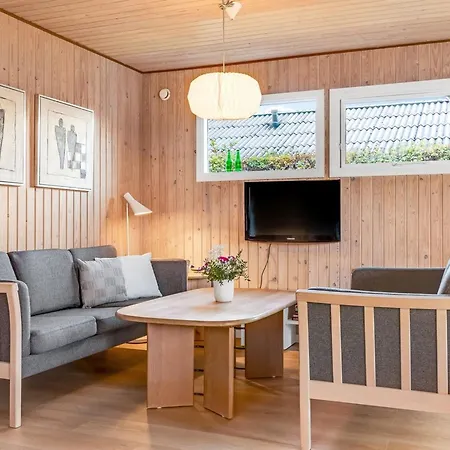 Pavo - 200m From The Sea By Interhome Сasa de vacaciones